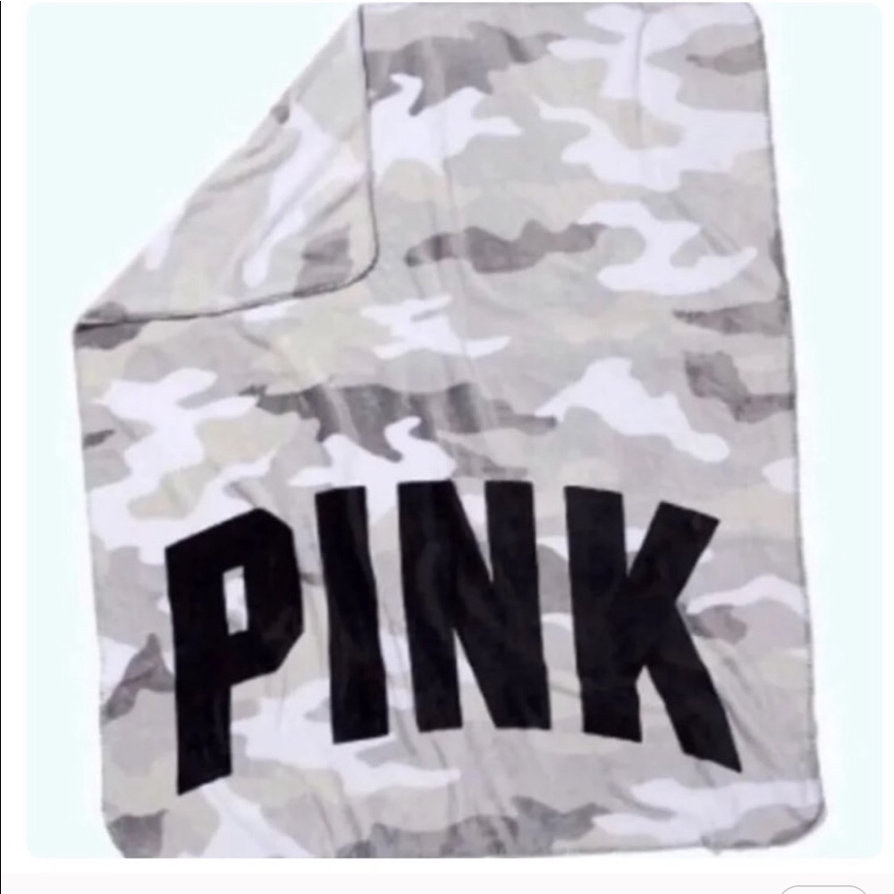 Victoria Secrets Camo Fleece Blanket